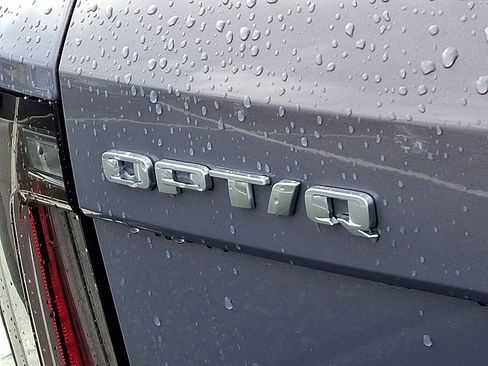 New 2026 Cadillac Optiq Luxury 1 image 11