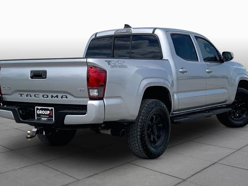 Used 2023 Toyota Tacoma SR AWD/4WD image 13