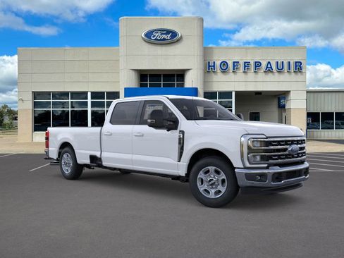 New 2026 Ford F250 XLT w/ XLT Premium Package image 7