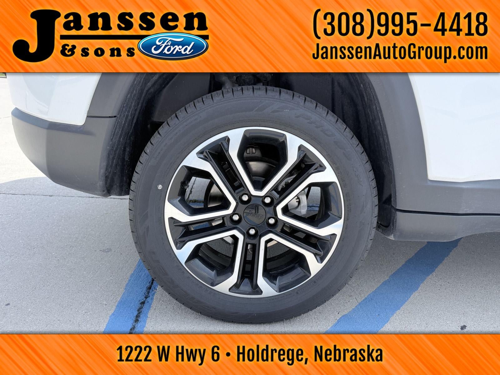 Used 2024 Jeep Compass Limited AWD/4WD image 33