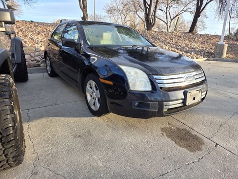 Used 2008 Ford Fusion SE image 3
