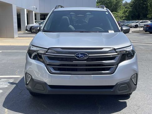 Certified 2025 Subaru Forester Premium w/ Convenience Package #2 AWD/4WD image 6
