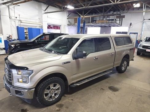 Used 2017 Ford F150 XLT w/ Equipment Group 302A Luxury image 21