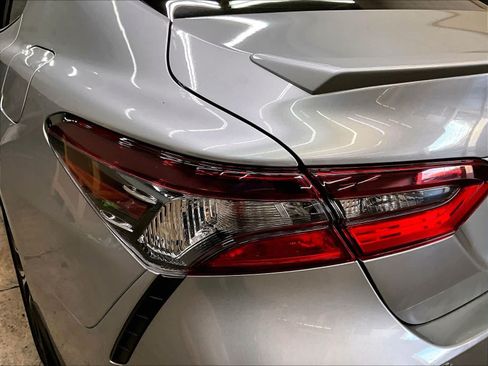 Used 2023 Toyota Camry SE FWD image 31