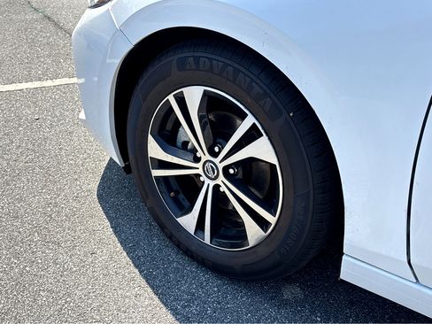 Used 2023 Nissan Sentra SV image 20