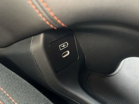 Used 2024 Honda HR-V Sport image 34