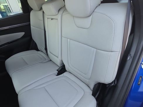 Used 2023 Hyundai Tucson Limited w/ Cargo Package image 34