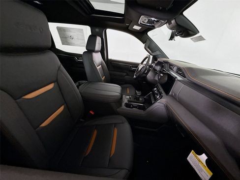 New 2026 GMC Sierra 1500 AT4 w/ AT4 Premium Package image 24