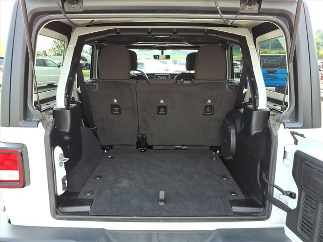 Used 2023 Jeep Wrangler Unlimited Sport AWD/4WD image 6