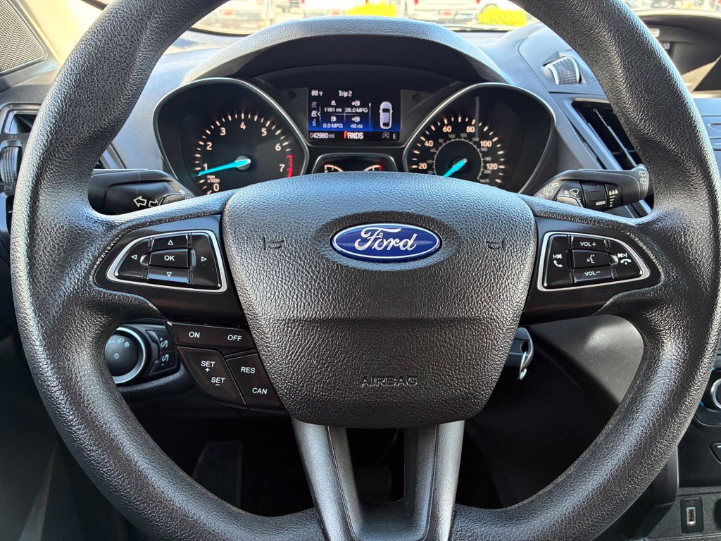 Used 2017 Ford Escape SE AWD/4WD image 16