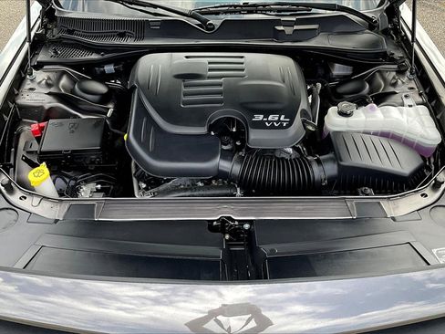 Used 2023 Dodge Challenger GT w/ Performance Handling Group image 31