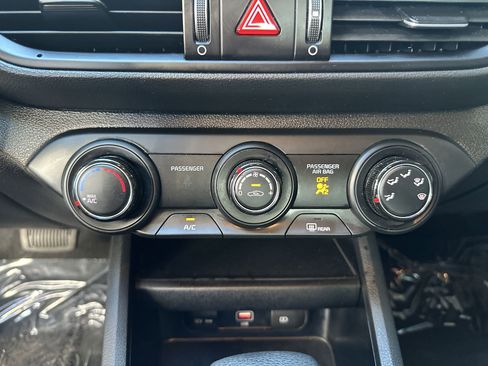 Used 2024 Kia Forte LXS image 16