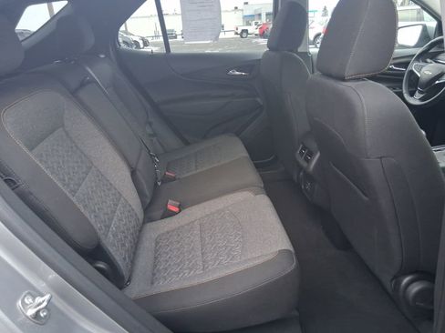 Used 2024 Chevrolet Equinox LT image 18