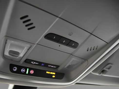 Used 2019 GMC Acadia SLT w/ Black Edition image 36