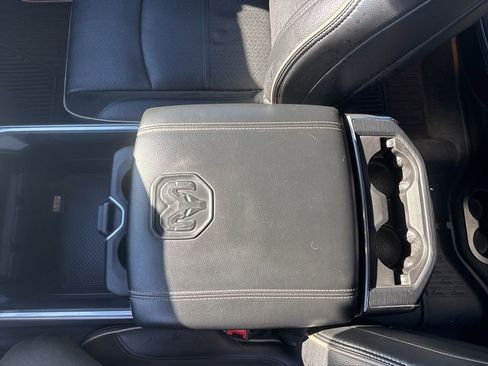 Used 2023 RAM 2500 Laramie w/ Night Edition image 60