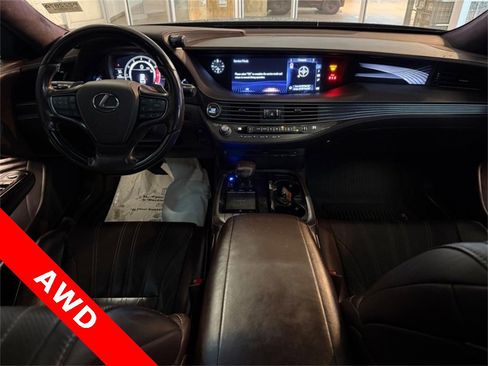 Used 2018 Lexus LS 500 AWD image 12