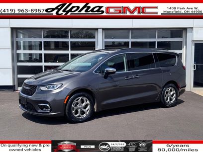 Used 2023 Chrysler Pacifica Limited