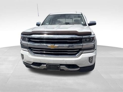 Used 2018 Chevrolet Silverado 1500 High Country AWD/4WD image 4