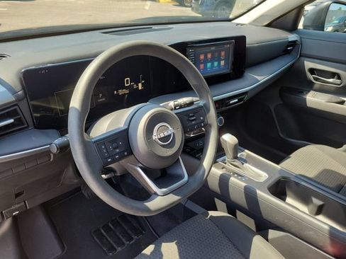 Certified 2025 Nissan Kicks S AWD/4WD image 19