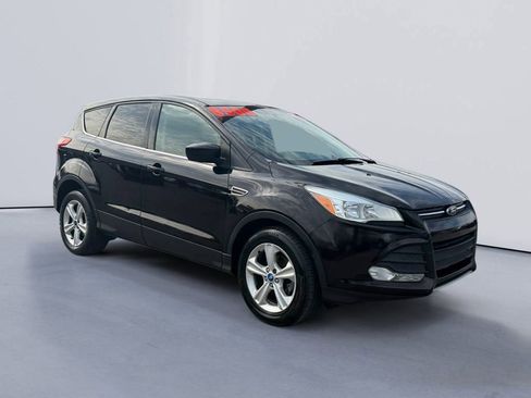 Used 2013 Ford Escape SE image 1