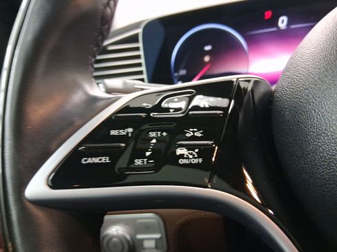 Used 2024 Mercedes-Benz GLE 450 GLE 450 image 14