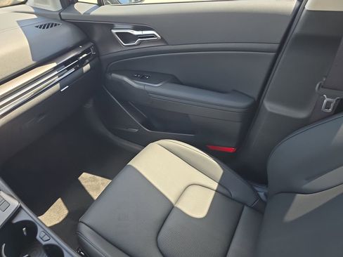 New 2026 Kia Sportage EX AWD/4WD image 16
