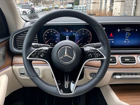 Used 2026 Mercedes-Benz GLS 450 GLS 450 image 5