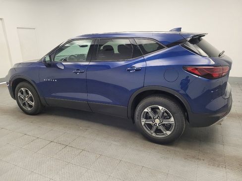 Used 2023 Chevrolet Blazer LT FWD image 3