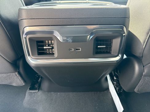 New 2026 GMC Sierra 1500 Elevation w/ Elevation Premium Package AWD/4WD image 22