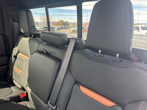 Used 2020 GMC Sierra 1500 AT4 w/ AT4 Premium Package image 22