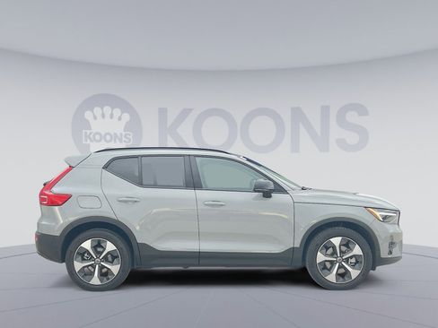 New 2026 Volvo XC40 B5 Plus w/ Protection Package Premier image 8