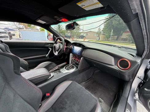 Used 2016 Subaru BRZ Limited w/ Popular Package #4 RWD image 18