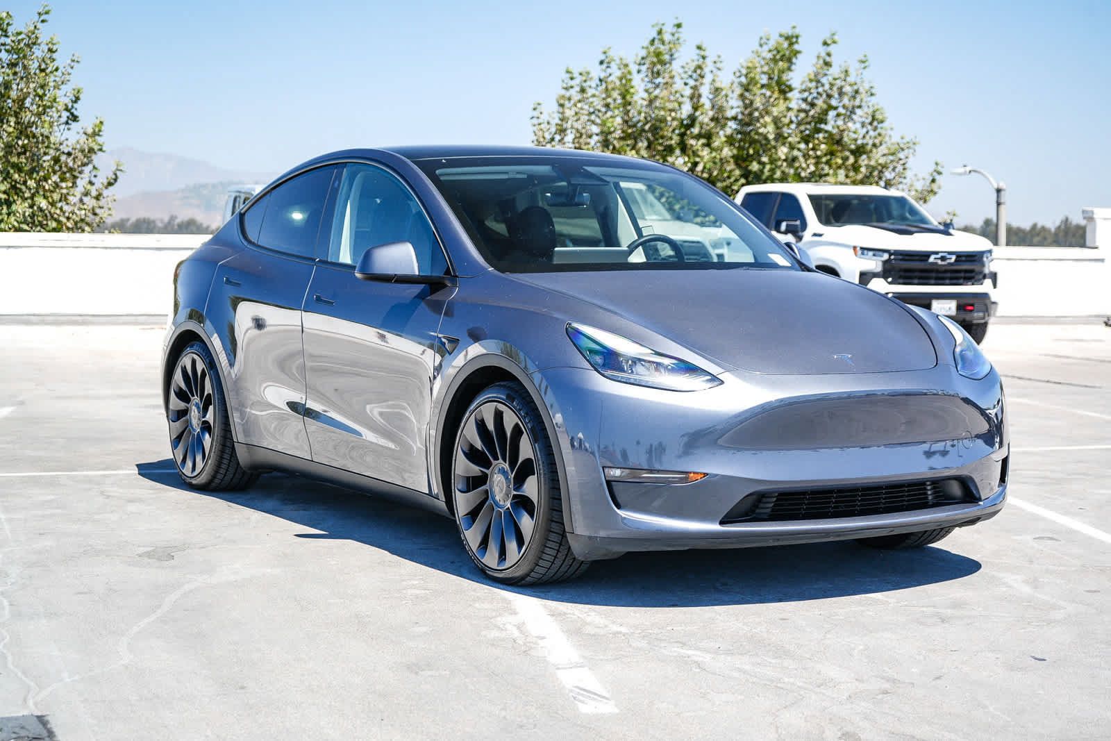 Used 2023 Tesla Model Y Performance AWD/4WD image 4