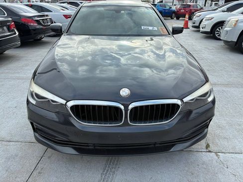 Used 2017 BMW 530i RWD image 1