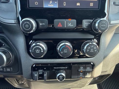 New 2026 RAM 1500 Classic Warlock AWD/4WD image 19