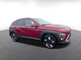 Used 2025 Hyundai Kona SEL video 2