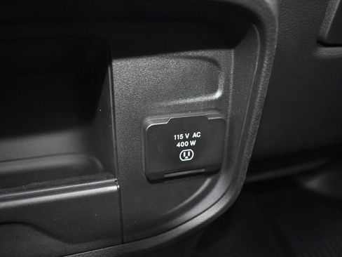 Used 2024 RAM 2500 Tradesman w/ Chrome Appearance Group image 42