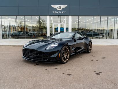 Used 2025 Aston Martin Vanquish V12