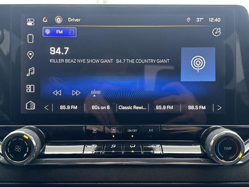 Used 2024 Chevrolet Colorado Trail Boss w/ Advanced Trailering Package image 16