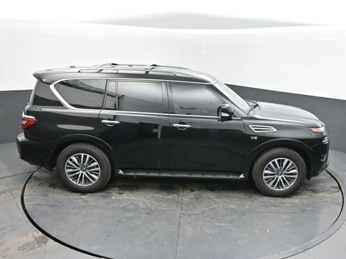 Used 2022 Nissan Armada SL image 36