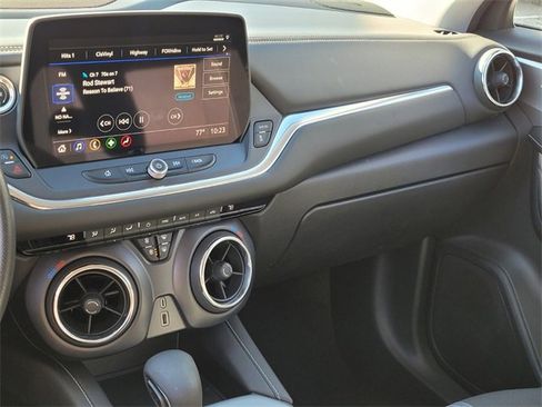 Used 2023 Chevrolet Blazer LT image 25