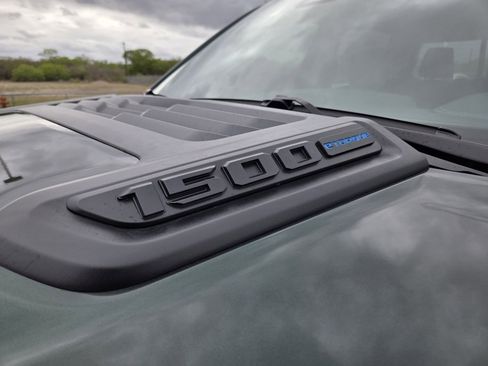 New 2026 RAM 1500 Laramie w/ Night Edition AWD/4WD image 12