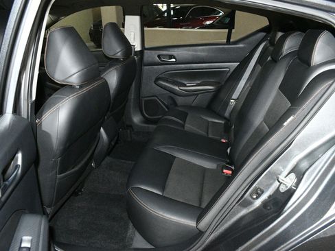 Used 2020 Nissan Altima 2.5 SR w/ Premium Package FWD image 47