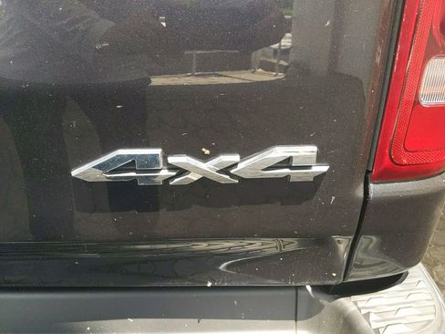 Used 2021 RAM 1500 Laramie AWD/4WD image 9