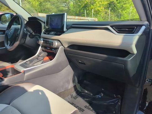 Used 2024 Toyota RAV4 Adventure image 25