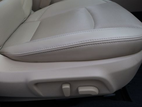 Used 2019 Subaru Legacy 2.5i Limited image 9