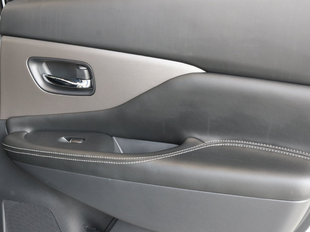 Used 2020 Nissan Murano SL w/ Moonroof Package AWD/4WD image 40