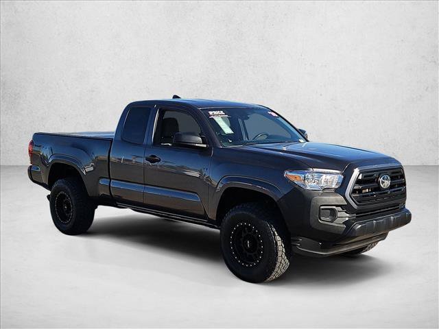 Used 2018 Toyota Tacoma SR RWD image 3