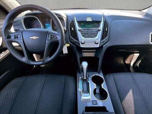 Used 2013 Chevrolet Equinox LS image 16