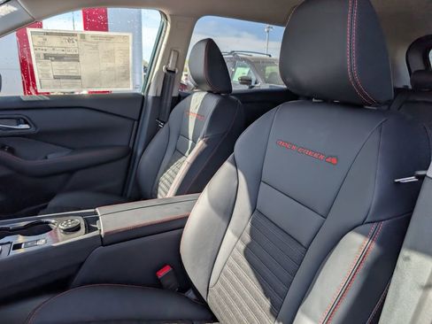 New 2026 Nissan Rogue SV AWD/4WD image 7